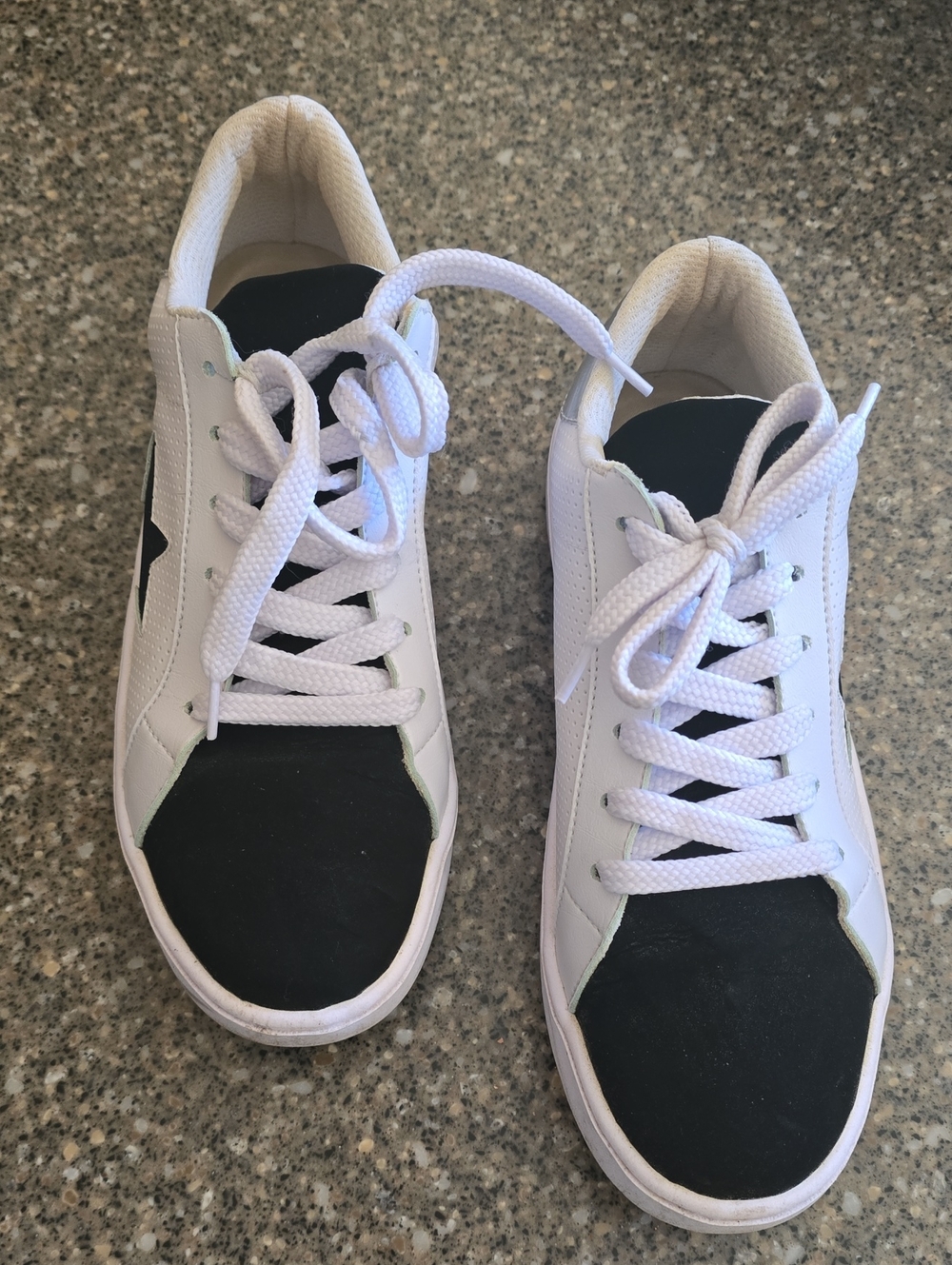 Women's Casual White Sneakers with Black Toe Cap